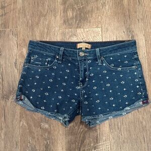 Sanctuary Woman’s Jean Shorts With Design Size 26